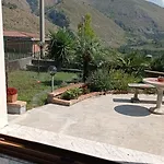 Vannefora Bed and Breakfast 3*